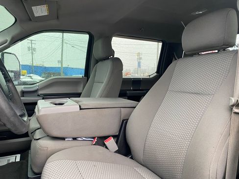 Used 2017 Ford F250 XLT w/ XLT Premium Package image 10