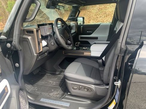 New 2024 GMC Hummer EV 2X w/ Extreme Off-Road Package image 19