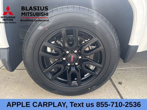 Used 2024 GMC Sierra 1500 Elevation w/ Elevation Premium Package AWD/4WD image 13