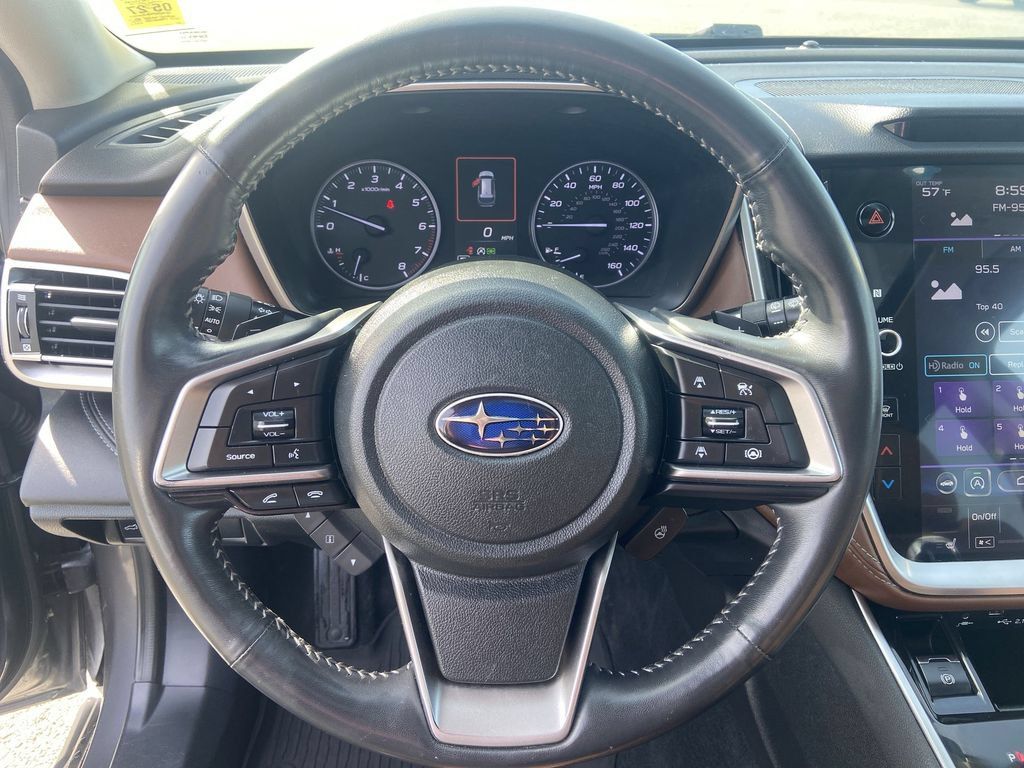 Used 2020 Subaru Outback Touring AWD/4WD image 11