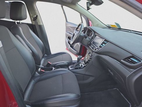 Used 2019 Buick Encore Sport Touring image 16