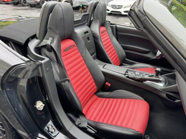 Used 2019 FIAT 124 Spider Abarth w/ Visibility Group RWD image 34