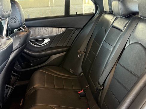 Used 2015 Mercedes-Benz C 300 4MATIC Sedan image 30