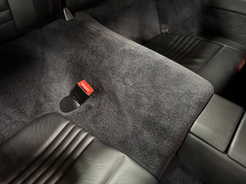 Used 2002 Porsche 911 Turbo image 43