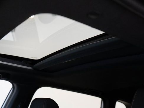 Used 2023 Honda CR-V Sport image 4