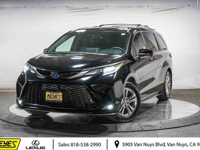 Used 2023 Toyota Sienna XSE