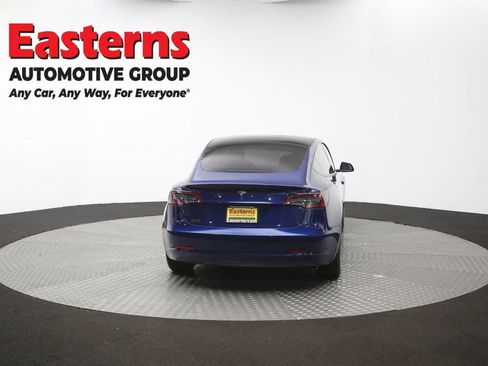 Used 2023 Tesla Model 3 Standard Range RWD image 31