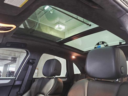 Used 2016 Porsche Macan Turbo w/ Premium Package Plus image 24