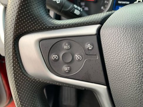 Used 2024 GMC Terrain SLE image 21