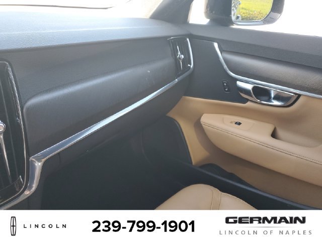 Used 2019 Volvo V90 T5 Cross Country w/ Protection Package Premier AWD/4WD image 36