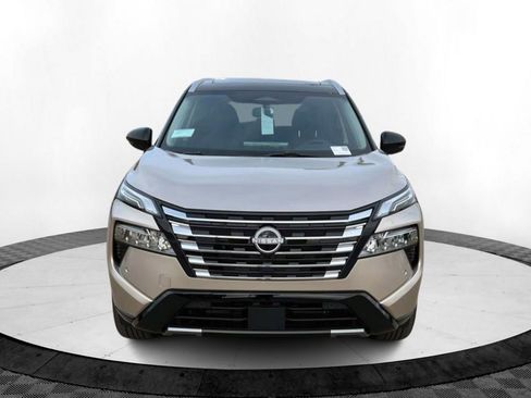 New 2026 Nissan Rogue Platinum image 8