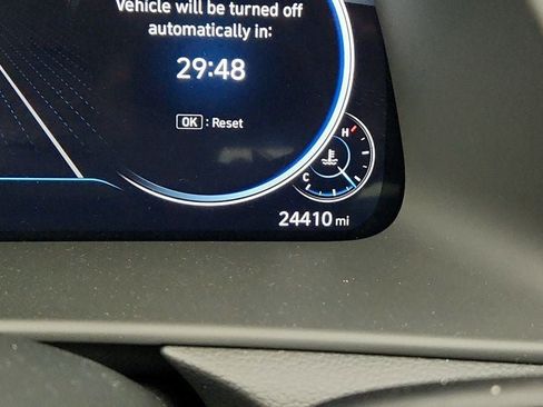 Used 2023 Hyundai Sonata Limited w/ Preferred Accessory Package image 16