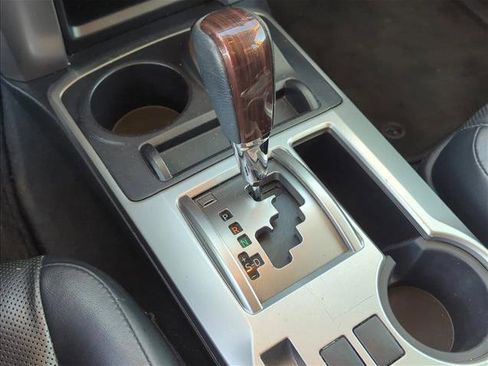 Used 2018 Toyota 4Runner Limited image 22