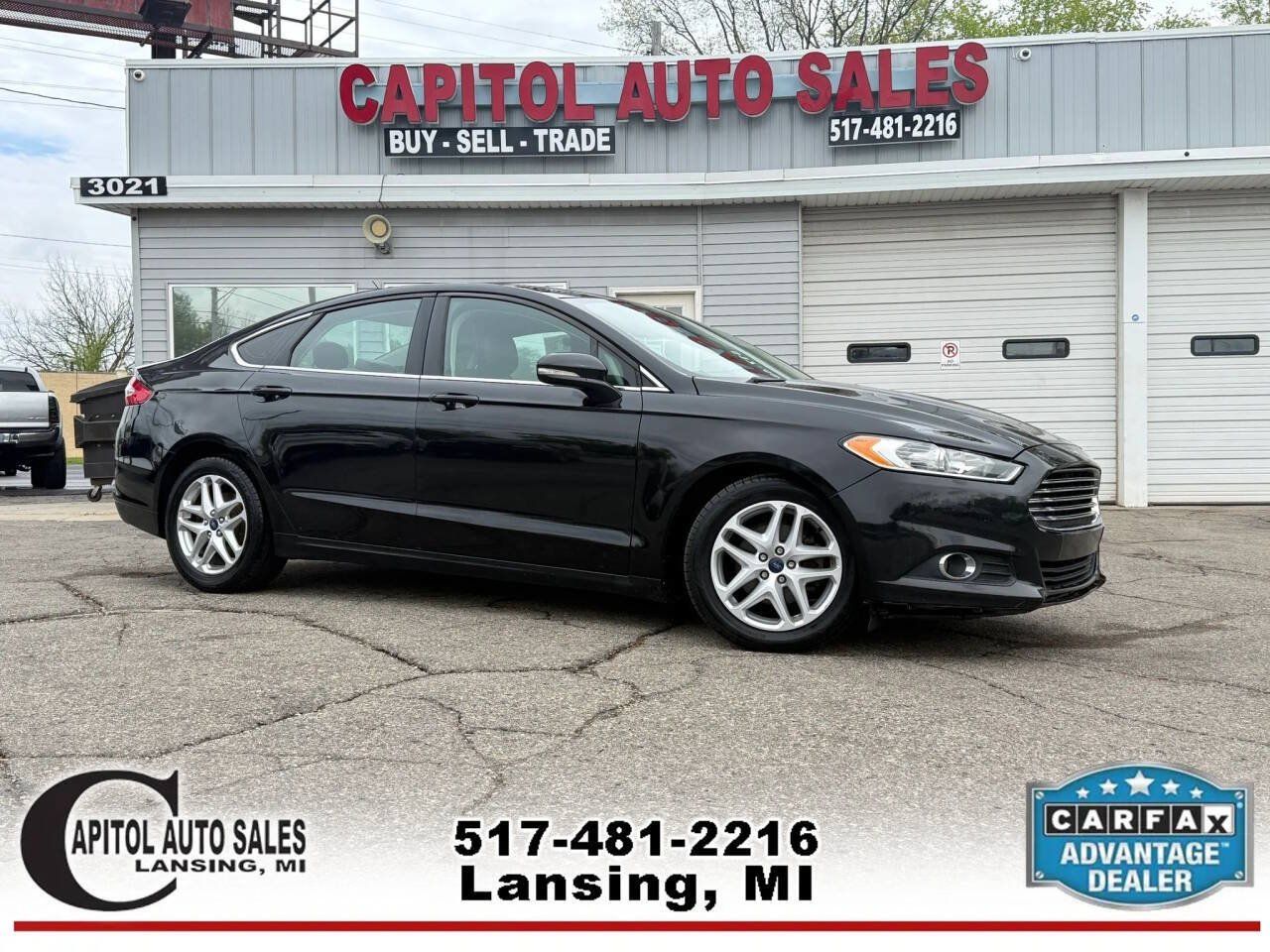 Used 2014 Ford Fusion SE w/ Equipment Group 202A FWD image 1
