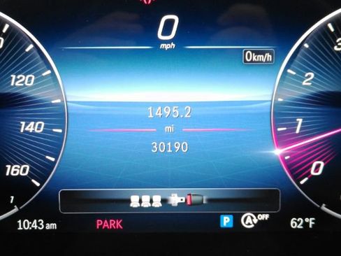 Used 2023 Mercedes-Benz C 300 Sedan image 36