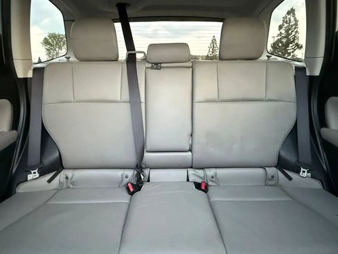 Used 2015 Subaru Forester 2.5i Limited w/ Popular Package #2 image 22