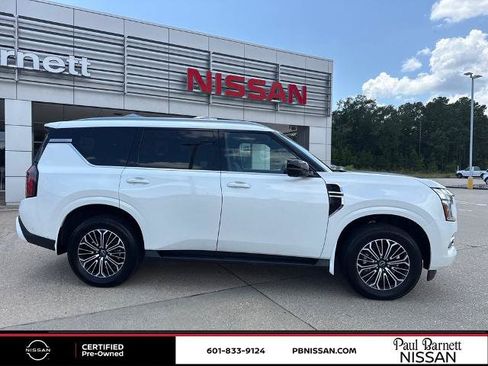 Certified 2025 Nissan Armada SL w/ Captain's Chari Seat Package AWD/4WD image 8