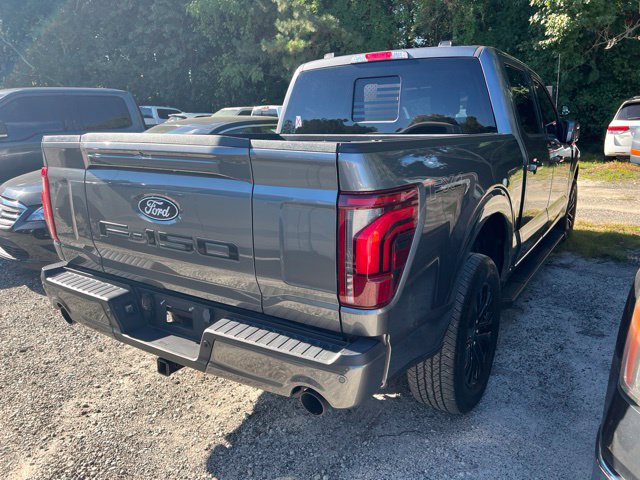 Used 2025 Ford F150 Lariat w/ Equipment Group 502A High AWD/4WD image 5
