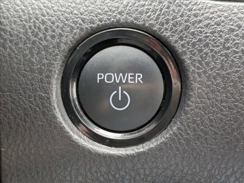 Used 2025 Toyota Camry LE image 16