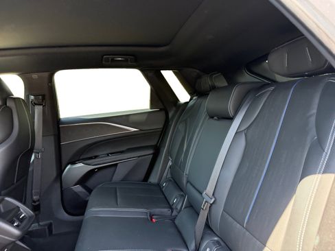 Used 2024 Cadillac Lyriq Luxury w/ LPO, Floor Liner Package RWD image 11