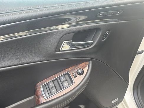 Used 2014 Chevrolet Impala LTZ FWD image 18