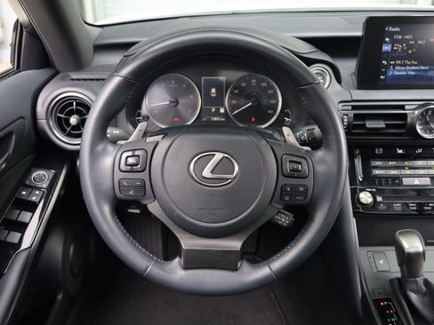 Used 2024 Lexus IS 350 F Sport RWD image 17
