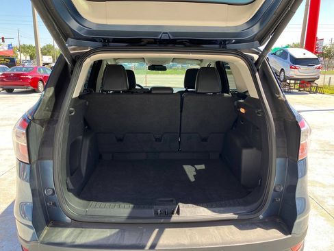 Used 2018 Ford Escape SEL w/ Ford Safe & Smart Package AWD/4WD image 15