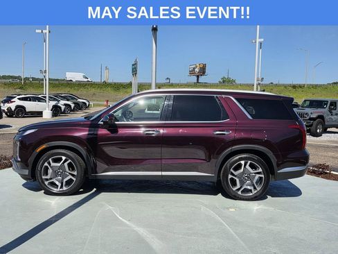 Used 2024 Hyundai Palisade Limited FWD image 6