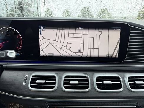 New 2026 Mercedes-Benz GLS 450 4MATIC image 21