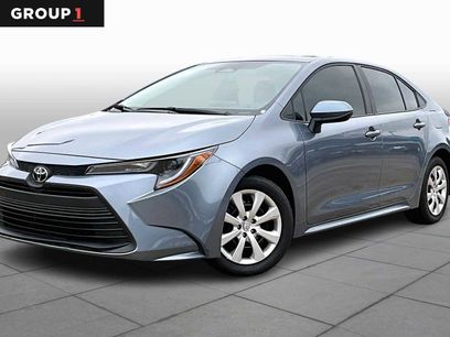 Used 2025 Toyota Corolla LE