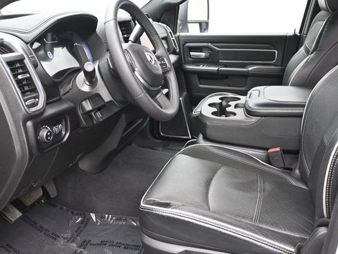 Used 2025 RAM 2500 Laramie image 14