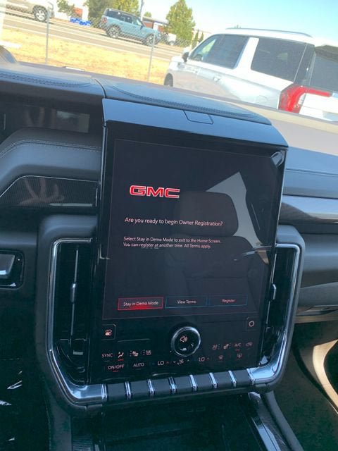 New 2026 GMC Yukon XL Elevation w/ Elevation Premium Package AWD/4WD image 30