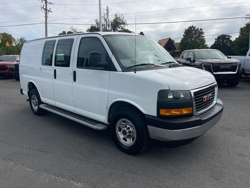 Used 2023 GMC Savana 2500 w/ Driver Convenience Package RWD image 7