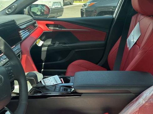 New 2026 Toyota Camry XSE FWD image 11