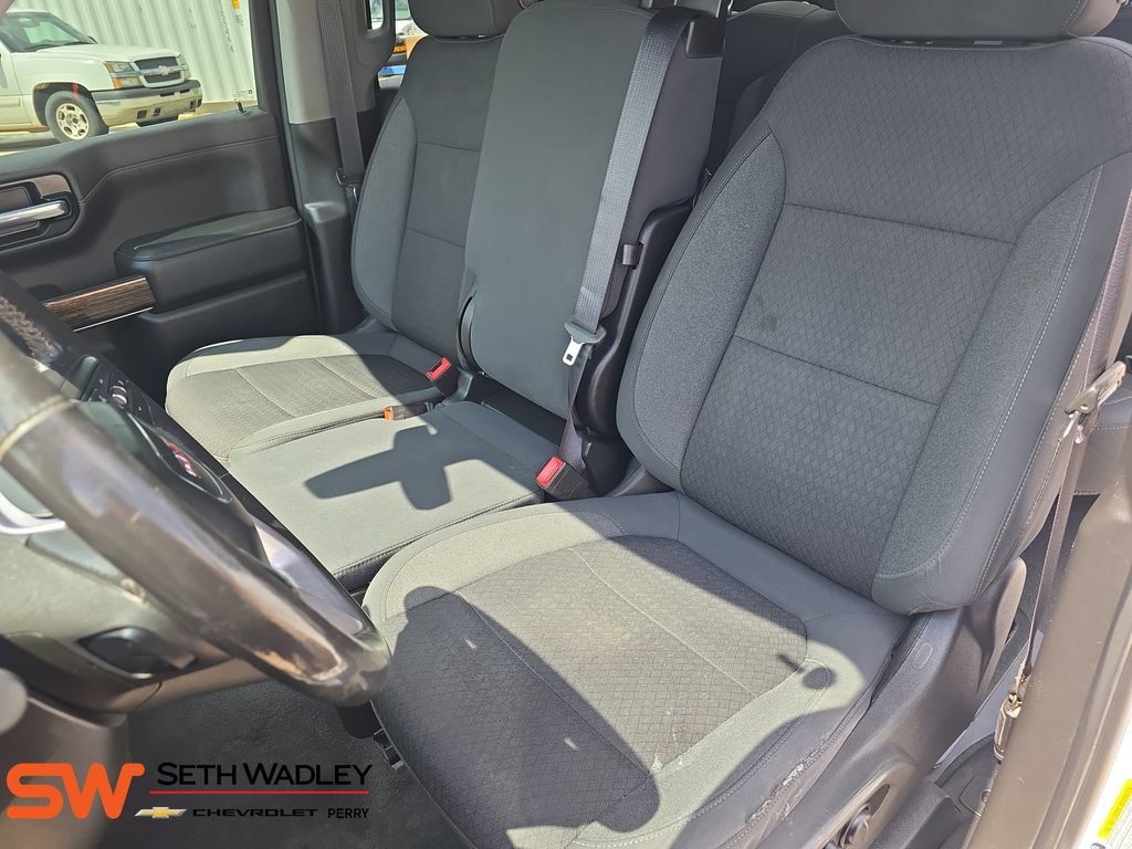 Used 2022 GMC Sierra 1500 SLE AWD/4WD image 16