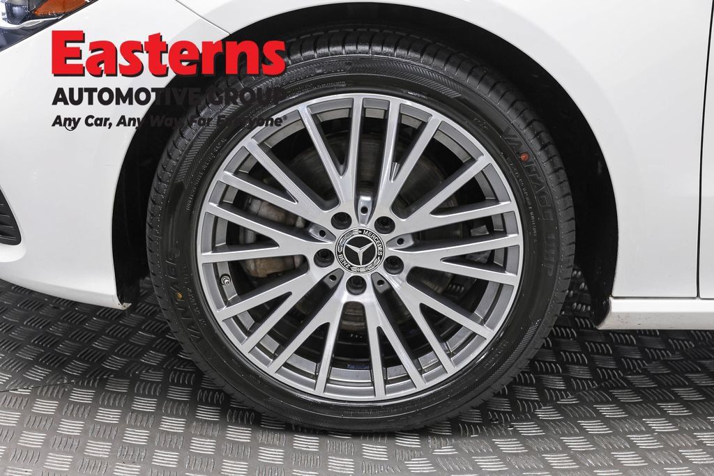 Used 2025 Mercedes-Benz CLA 250 image 33