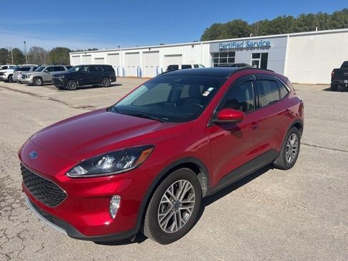 Used 2022 Ford Escape SEL w/ Technology Package image 1