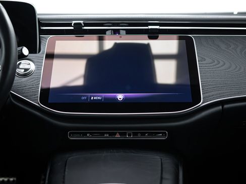 Used 2025 Mercedes-Benz E 450 4MATIC All-Terrain Wagon image 18