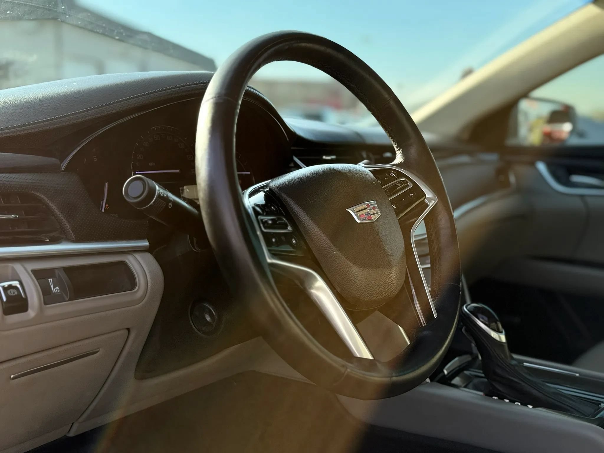 Used 2017 Cadillac XTS Luxury w/ Driver Awareness Package FWD image 34