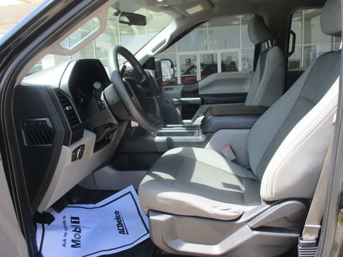 Used 2016 Ford F150 XL w/ Equipment Group 101A Mid AWD/4WD image 5