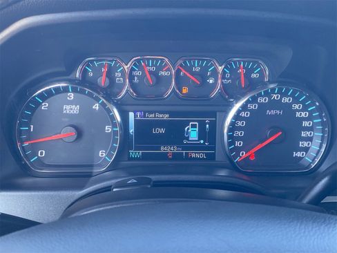 Used 2018 GMC Sierra 1500 SLE w/ SLE Value Package image 32