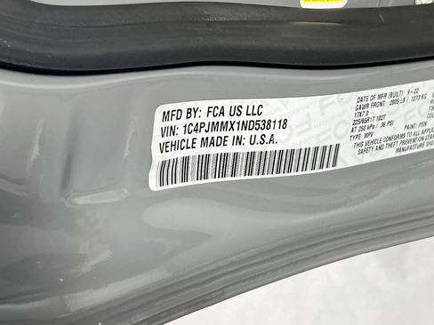 Used 2022 Jeep Cherokee Latitude Lux image 30