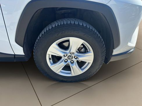 Used 2020 Toyota RAV4 XLE w/ Convenience Package image 22