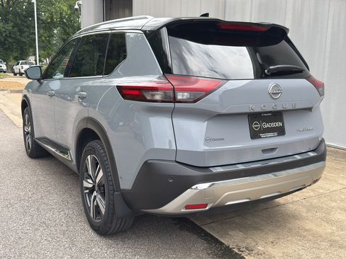 Used 2022 Nissan Rogue Platinum w/ Head-Up Display Package FWD image 5