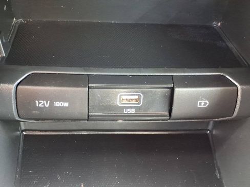 Used 2020 Kia Telluride S AWD/4WD image 27