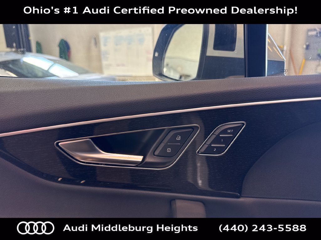 Used 2023 Audi Q7 2.0T Premium Plus w/ Premium Plus Package AWD/4WD image 11