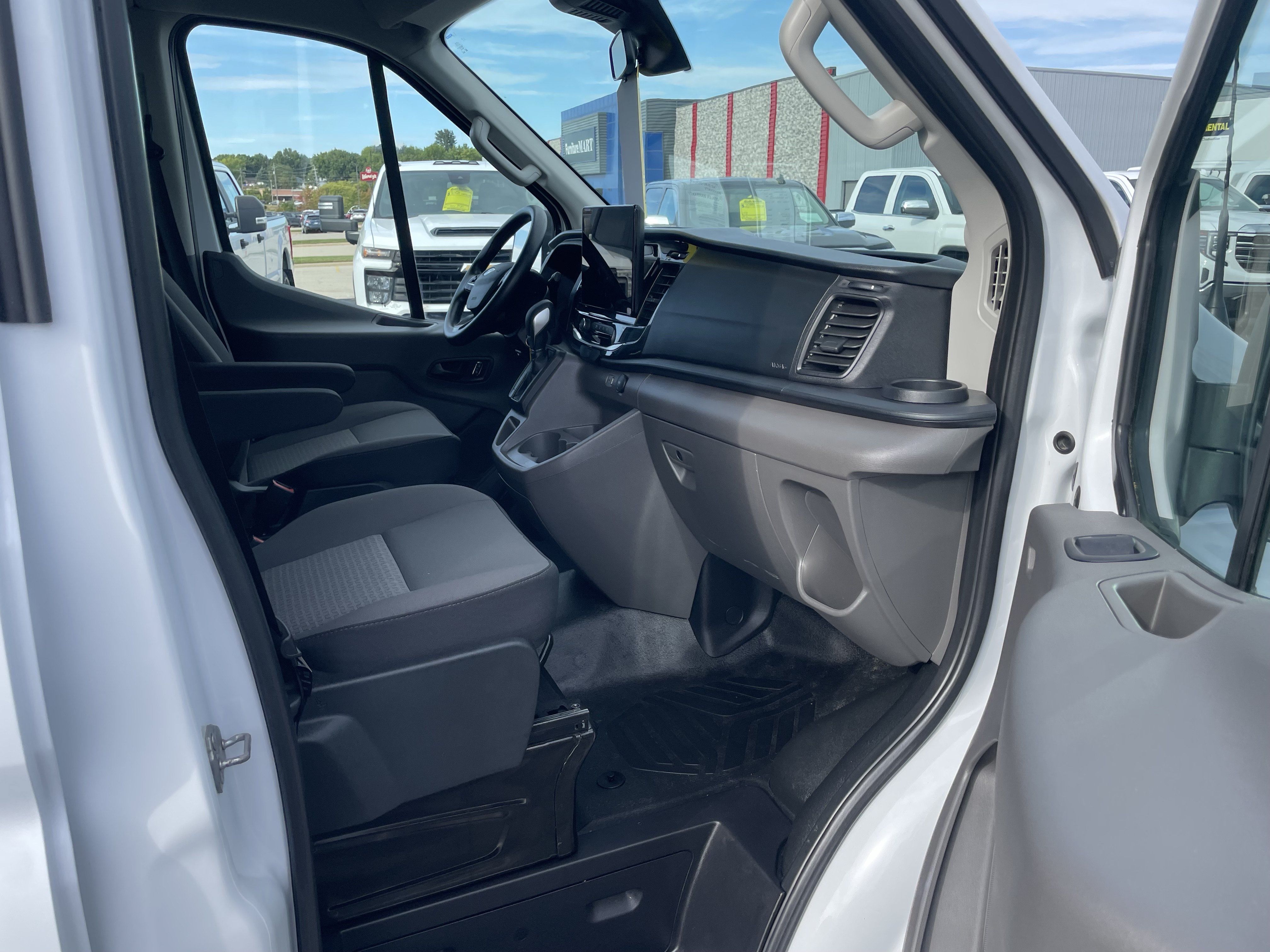 Used 2025 Ford Transit 350 XLT AWD/4WD image 25
