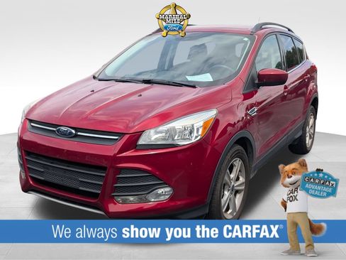 Used 2016 Ford Escape SE w/ Equipment Group 201A FWD image 1