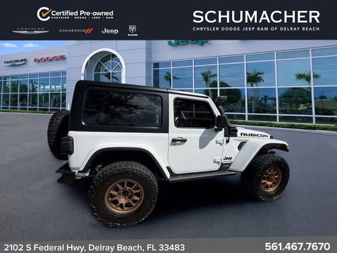 Used 2023 Jeep Wrangler Rubicon AWD/4WD image 7