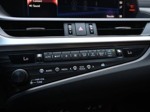 Used 2020 Lexus ES 350 F Sport w/ Accessory Package 2 FWD image 31